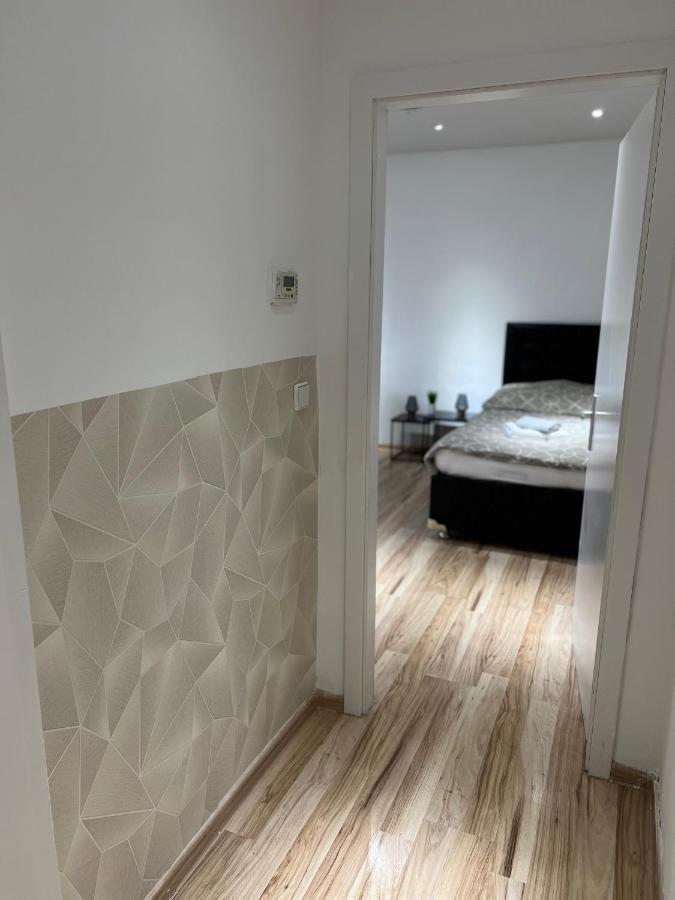 Mateo I Contactless Check-in Appartement
